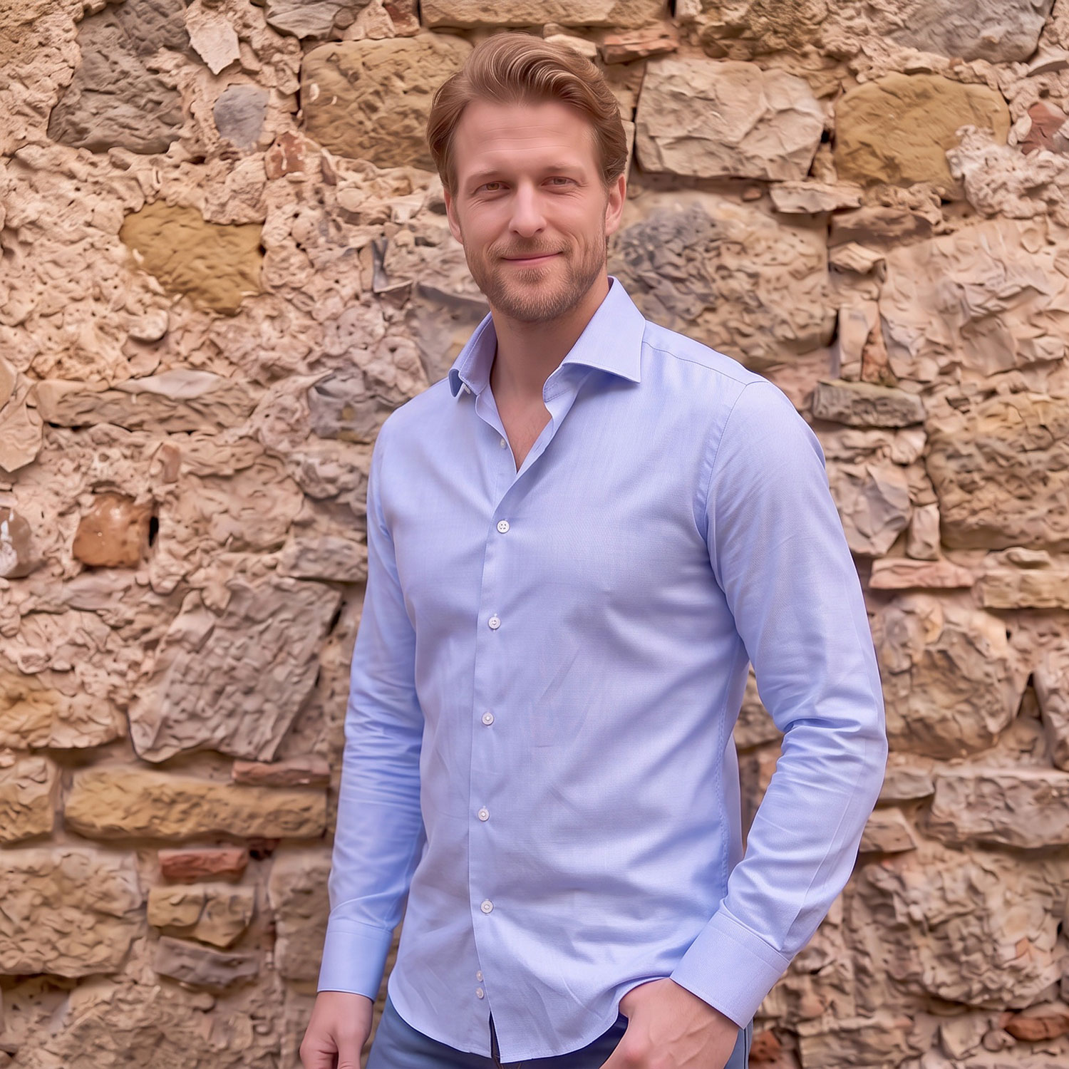 Chemise bleu pâle