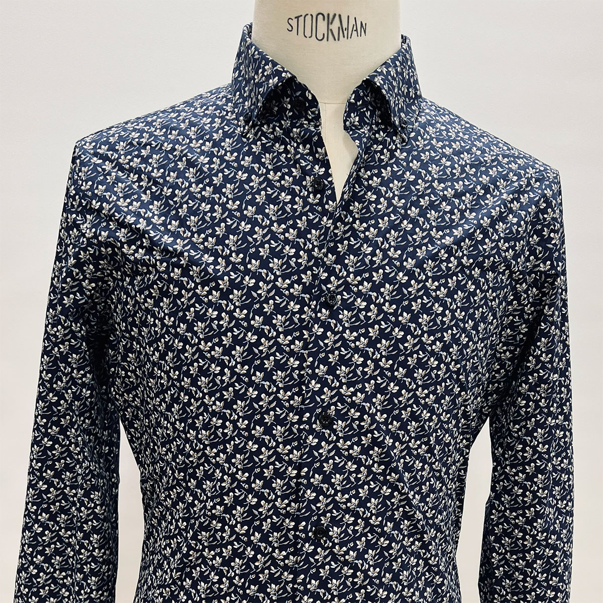 chemise-fleurs-sur-mesure 1