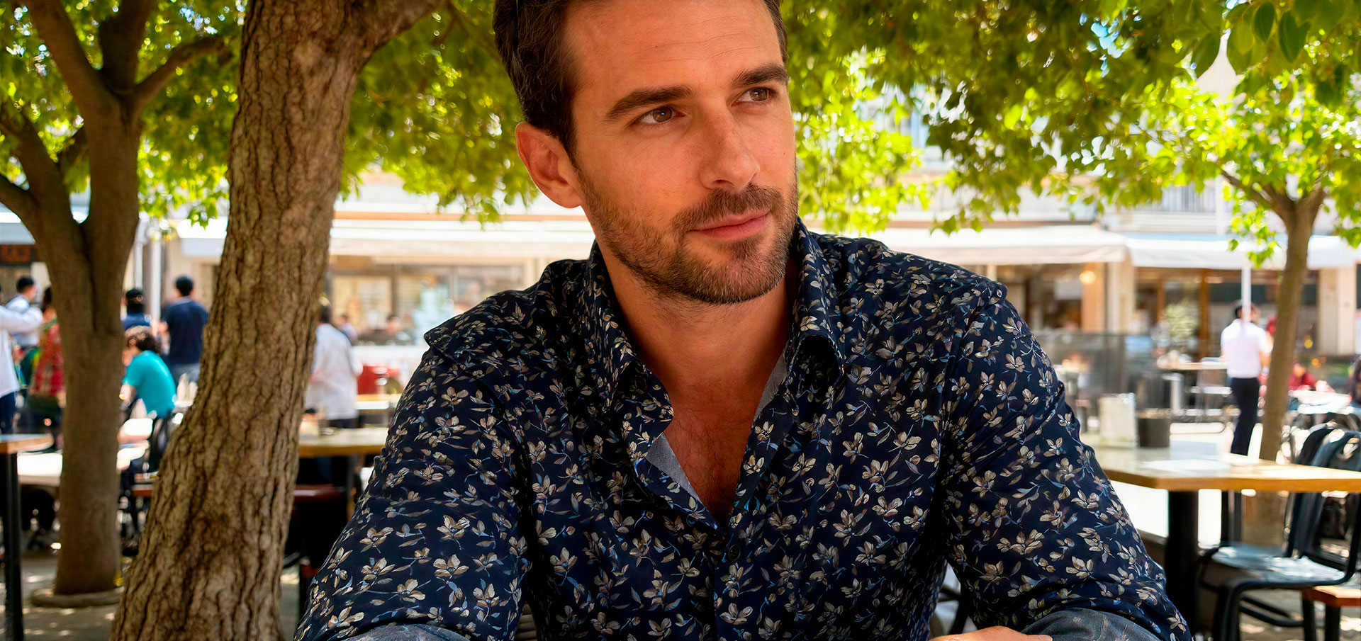 Chemise fleurs sur mesure