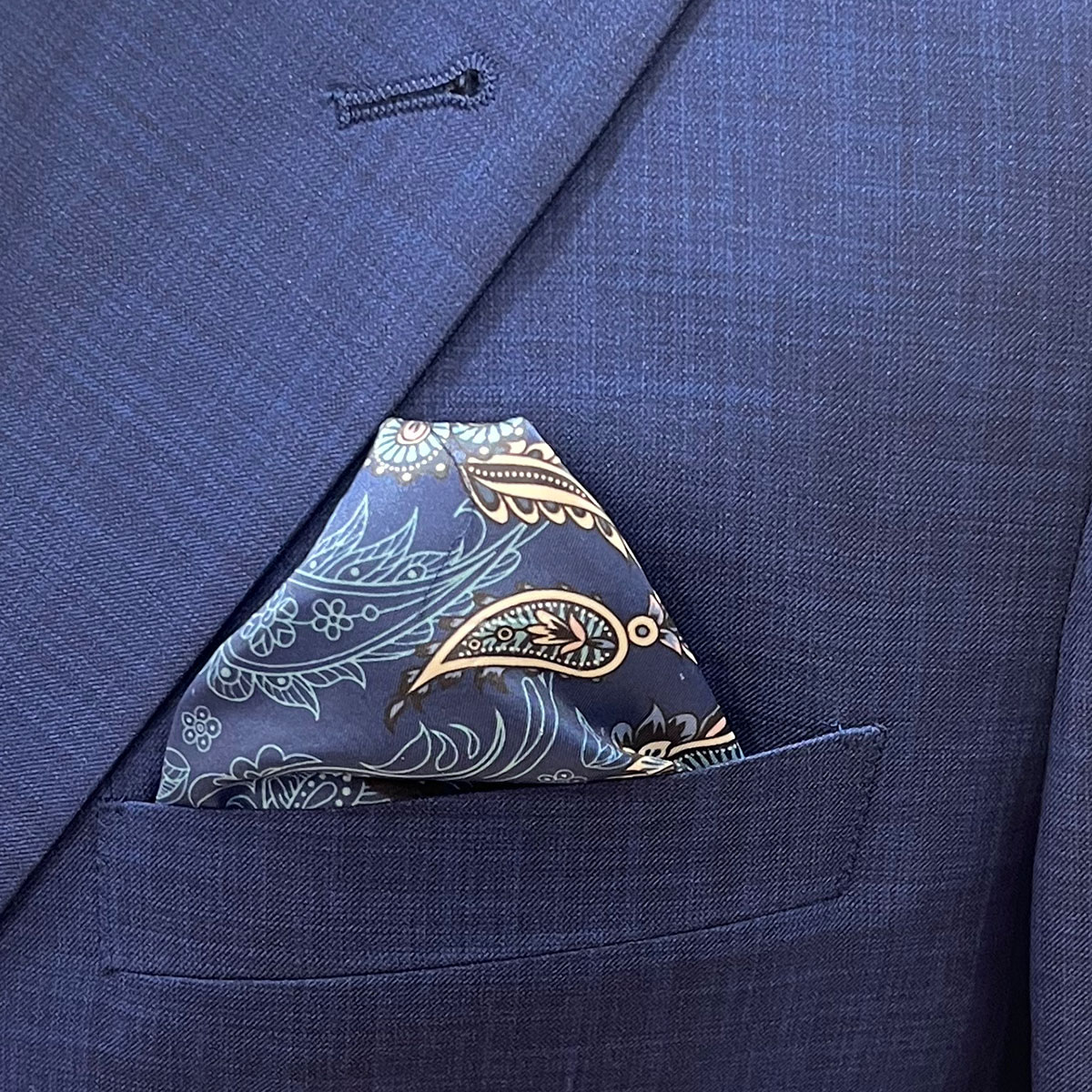 costume-bleu-ariston 2