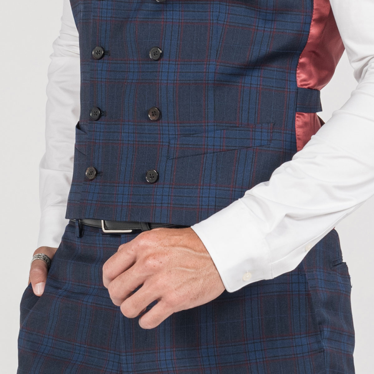 costume-carreaux-bleu-bordeaux 3