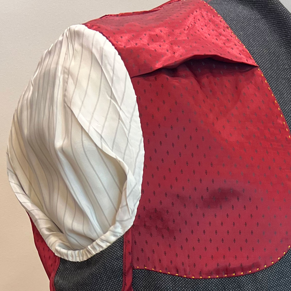 costume-caviar-gris 4