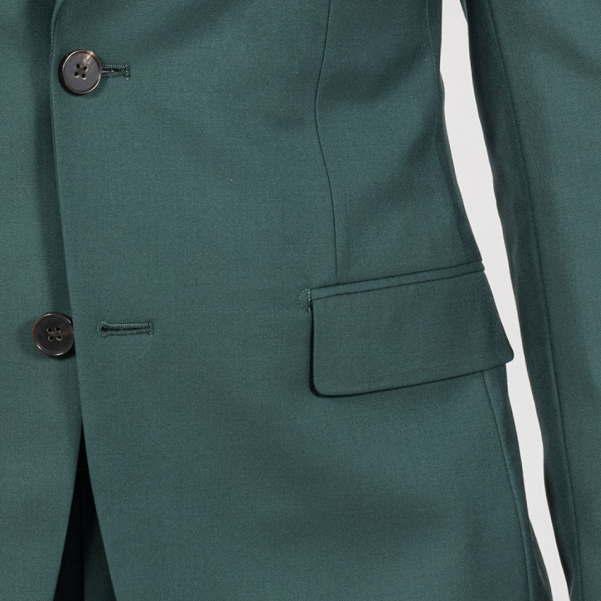 costume-mariage-vert-bouteille 4