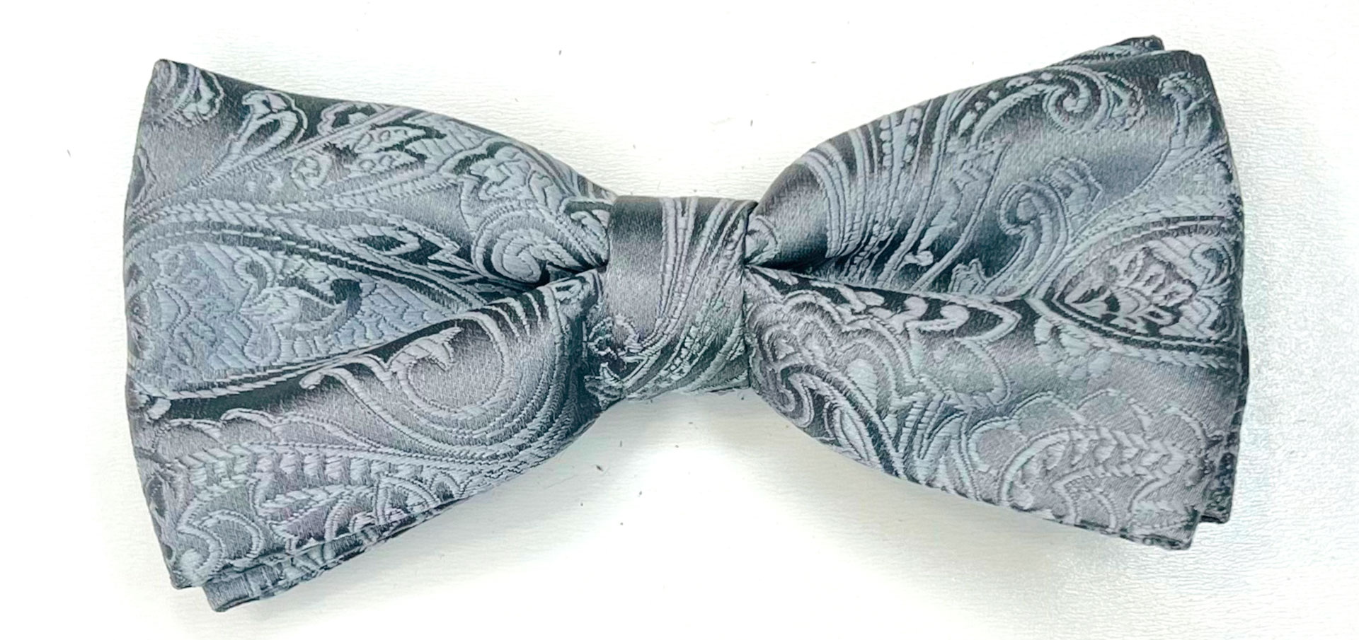 Nœud papillon gris clair